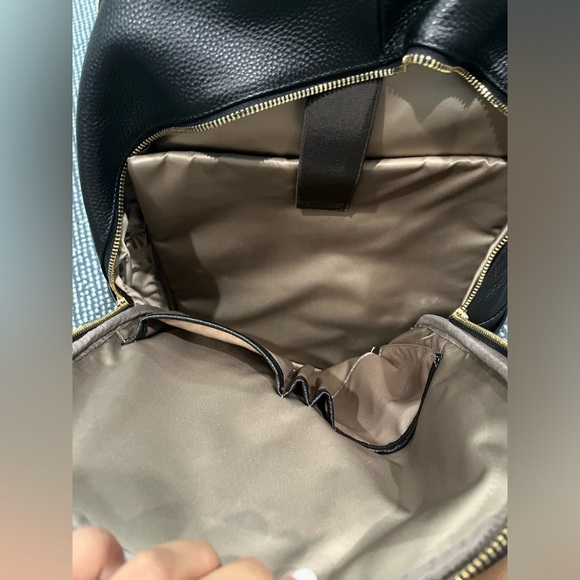 BOSTANTEN Genuine Leather 15.6 inch Laptop Backpack Purse/Travel Bag - Picture 4 of 5